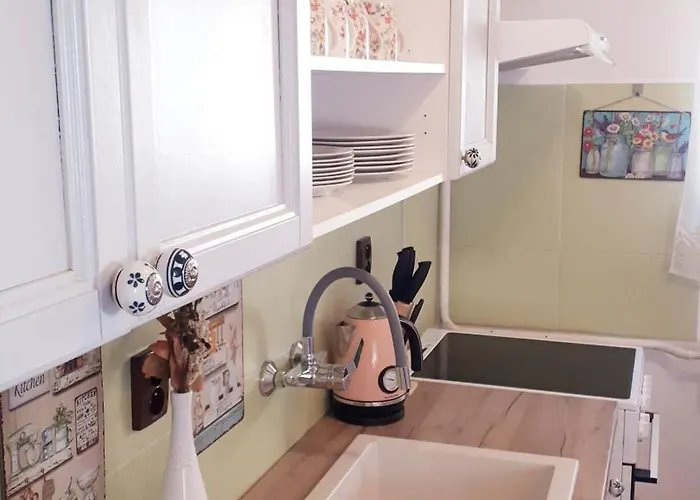 公寓 Ohrazenice 103