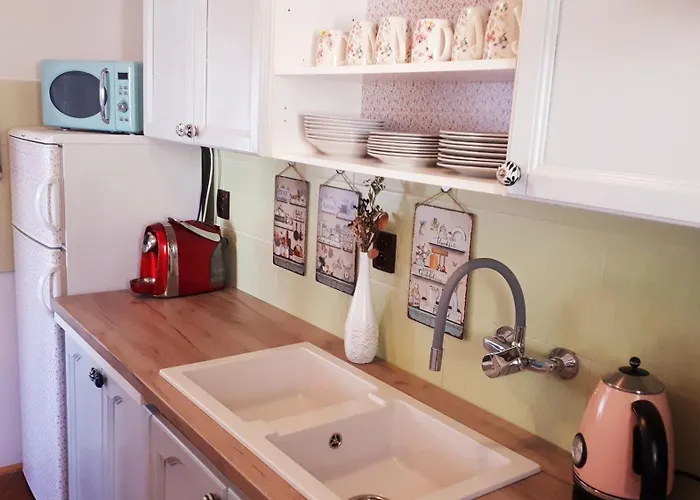 公寓 Ohrazenice 103 *