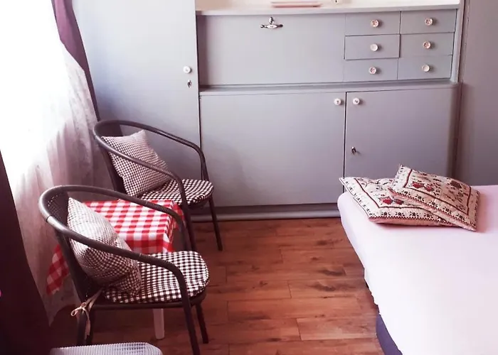 Ohrazenice 103 * 图尔诺夫